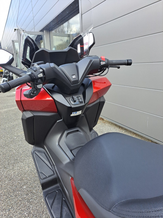 HONDA FORZA 350 - SEYSSINS