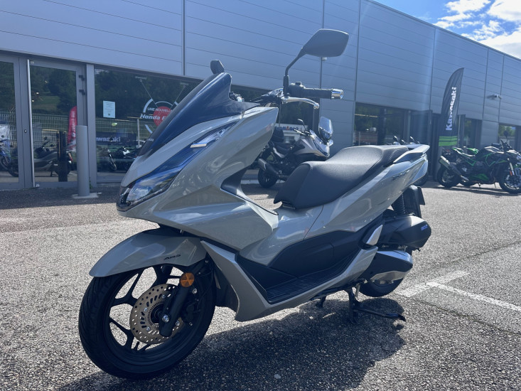 HONDA PCX 125 - SEYSSINS