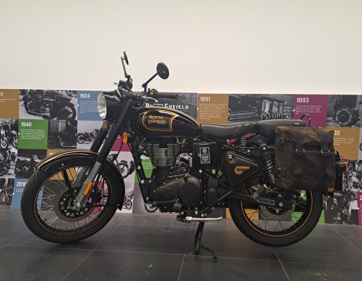 Royal Enfield Classic 500 Tribute Black - SEYSSINS