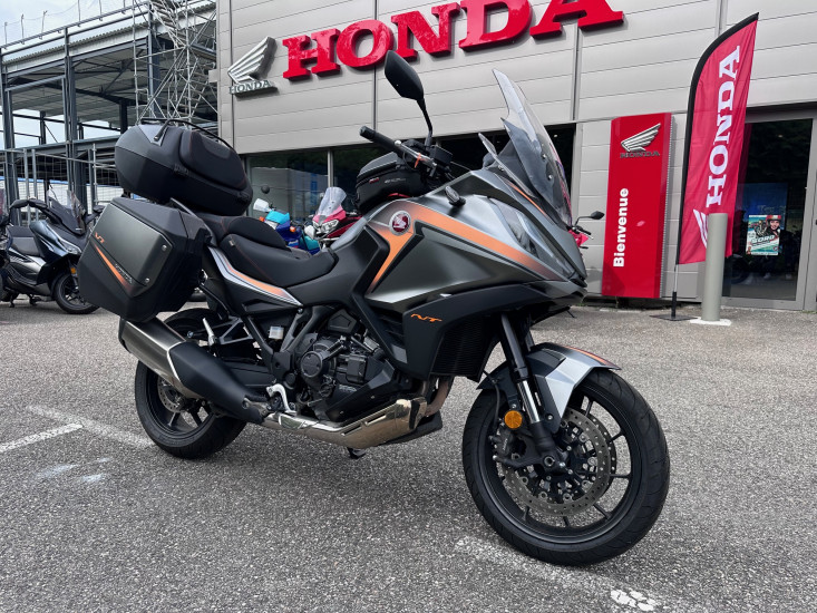 HONDA NT1100 - SEYSSINS