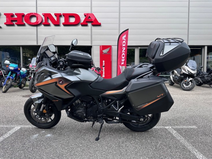 HONDA NT1100 - SEYSSINS
