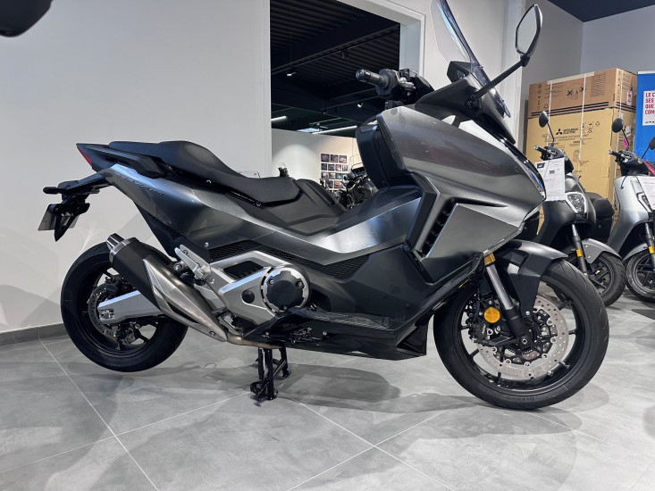 HONDA FORZA 750 - SEYSSINS