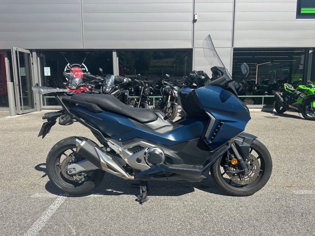 KTM 890 ADVENTURE DESTINATION MOTO  TREGUEUX 