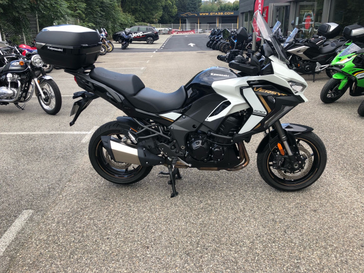 KAWASAKI VERSYS 1100 SE - SEYSSINS