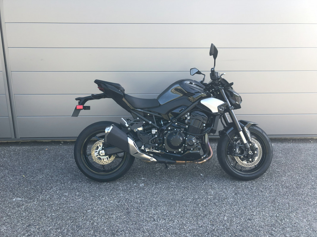 YAMAHA XSR 700 FAB MOTOS  CHALONS EN CHAMPAGNE 