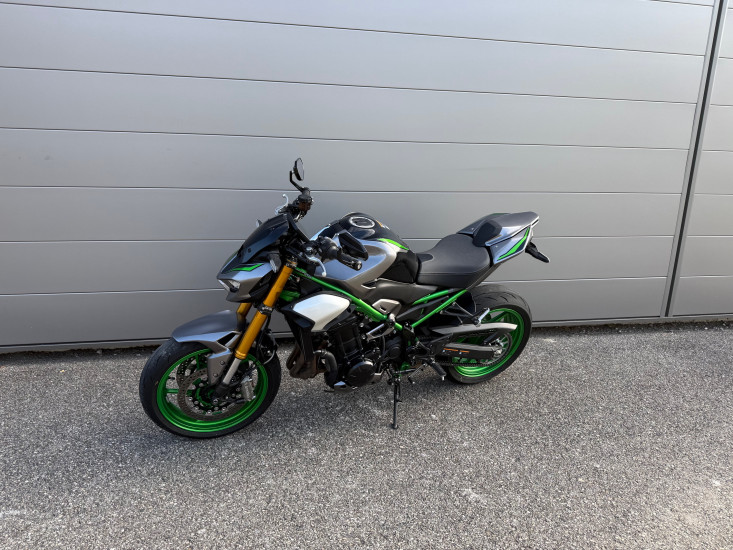 KAWASAKI Z900 SE 2025 - SEYSSINS