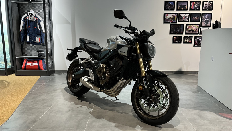 HONDA CB650R E-CLUTCH - SEYSSINS