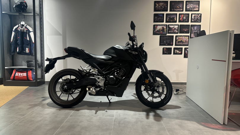 HONDA CB 125 R - SEYSSINS