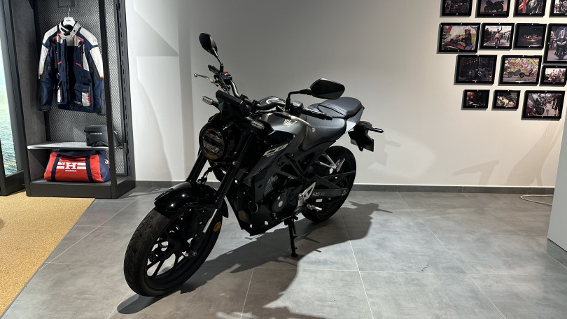 HONDA CB 125 R - SEYSSINS