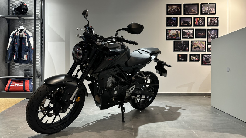 HONDA CB 125 R - SEYSSINS