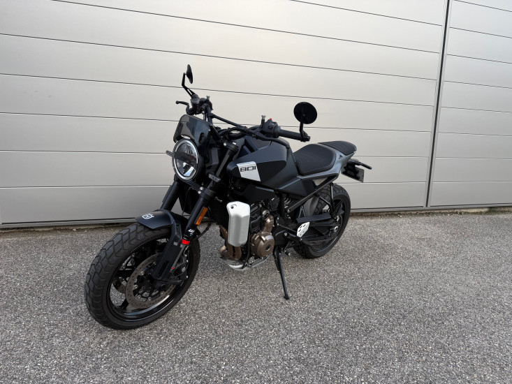 HUSQVARNA 801 SVARTPILEN - SEYSSINS