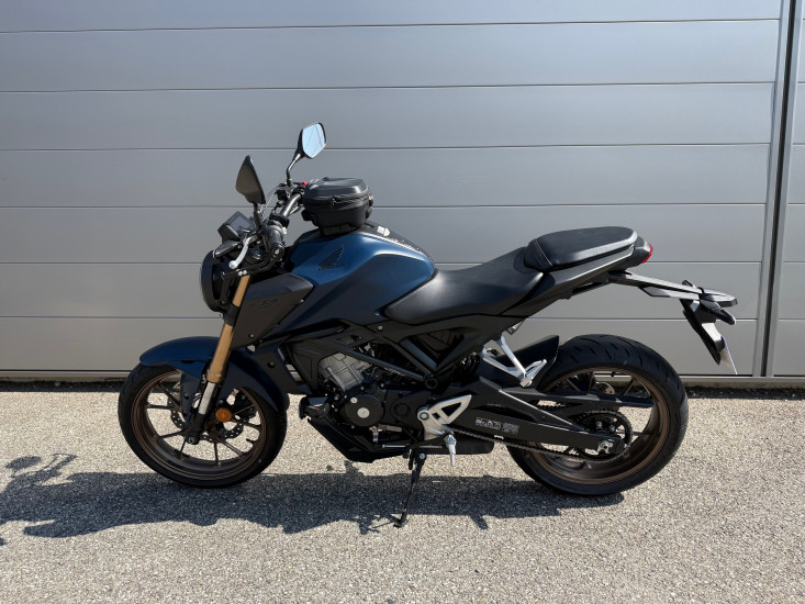 HONDA CB 125 R / CB125R - SEYSSINS