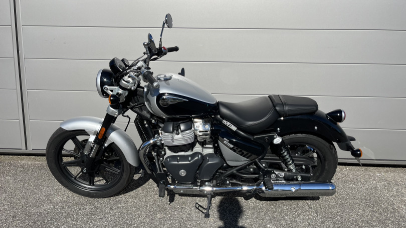 ROYAL ENFIELD - SUPER METEOR 650 - SEYSSINS