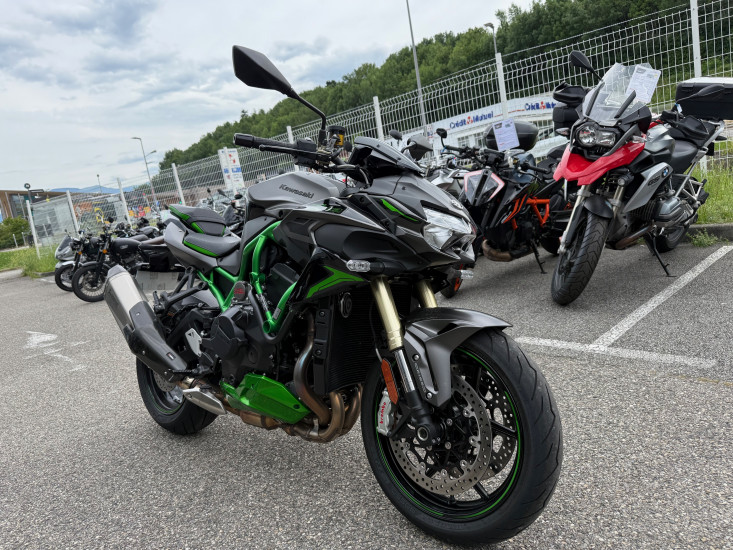 Kawasaki ZH2 SE / ZH 2 - 